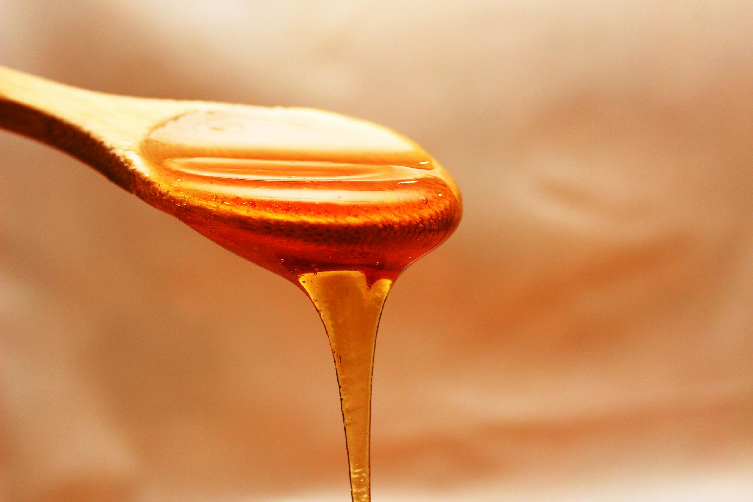 Sweet Relief: Natural Remedies with Pure Honey